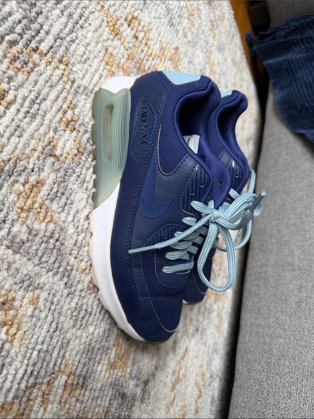 Nike Women's Navy & Light Blue Air Max Sneakers